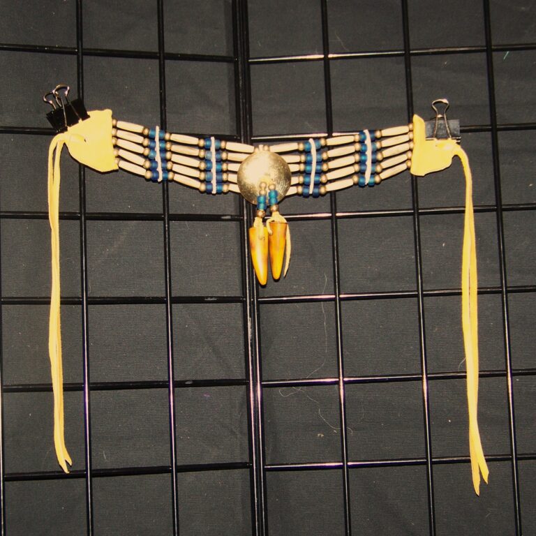 Antiqued Bone Choker - Image 3