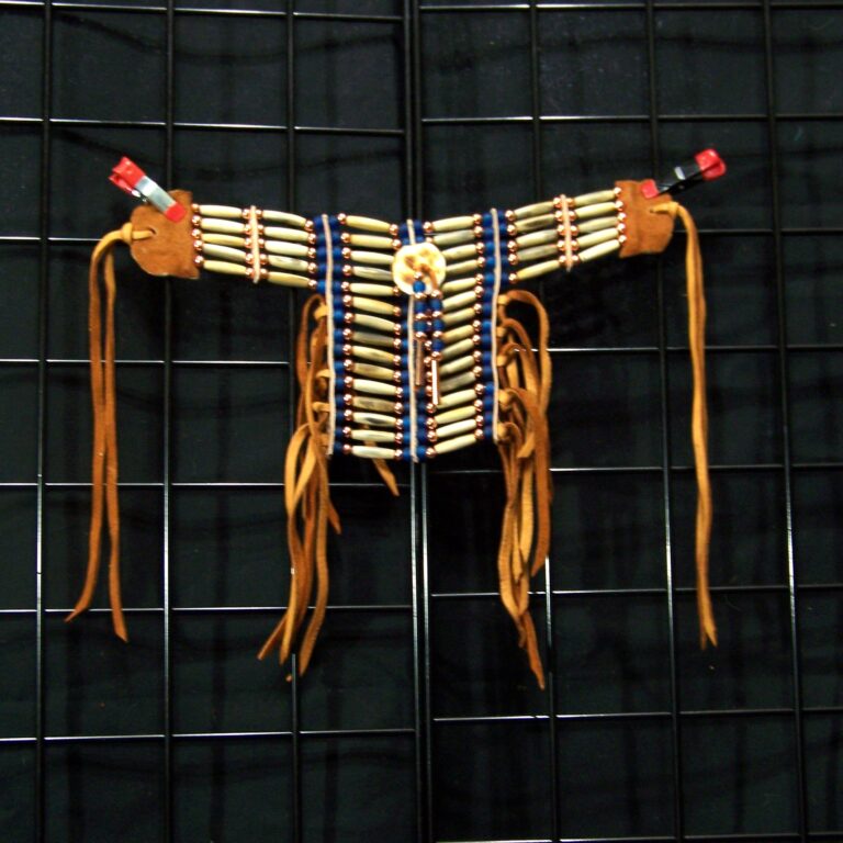 WAR CHOKER