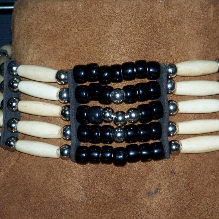 Breastplate & Choker Set - Image 3