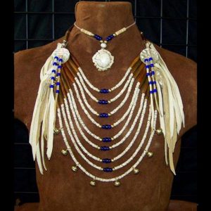 Loop Necklace Set